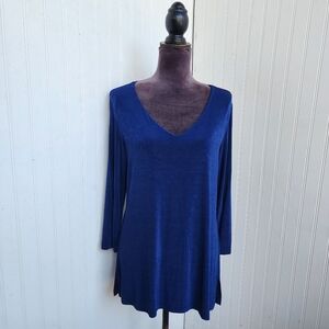 CHICO'S TRAVELERS Blue v-neck 3/4 sleeve travel knit top Stretch Women's 1/  M
